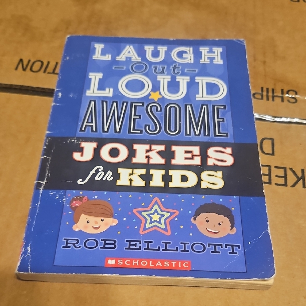Scholastic Blue Kids Joke Book